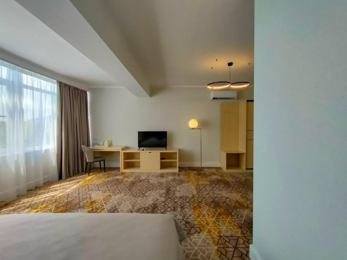Hotel Citrus กากรา ภายนอก รูปภาพ