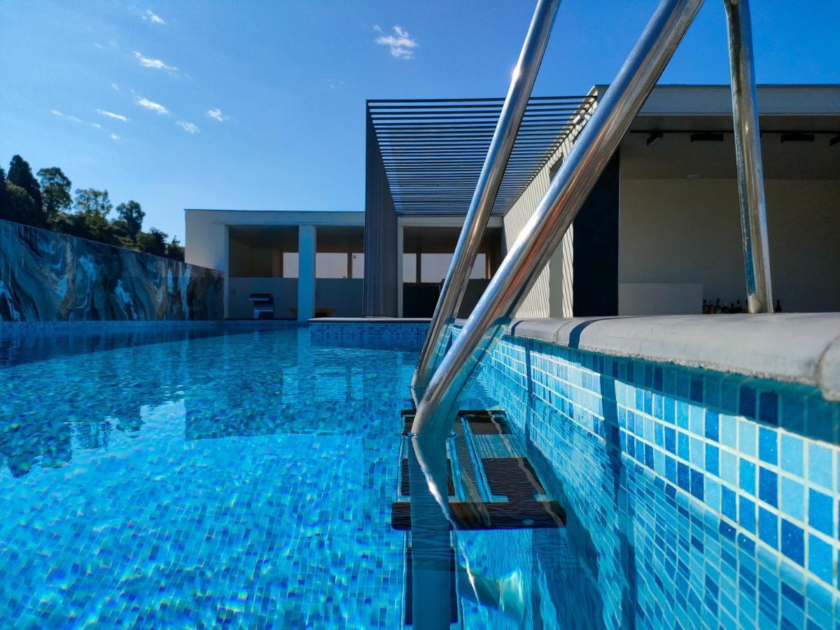 Hotel Citrus กากรา ภายนอก รูปภาพ