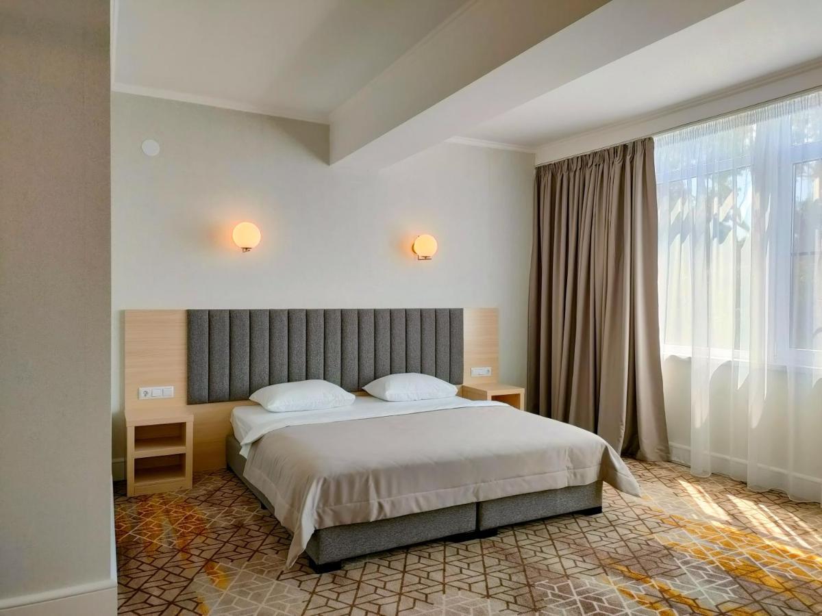 Hotel Citrus กากรา ภายนอก รูปภาพ